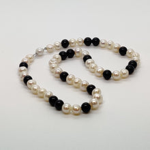 Load image into Gallery viewer, Pearls and Jet Necklace
