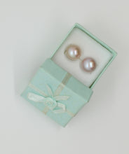 Load image into Gallery viewer, E Pink Button Pearl Stud Earrings E088
