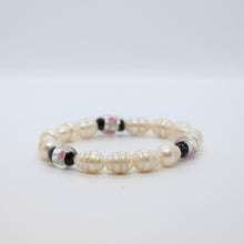 Load image into Gallery viewer, Bracelet, Pearl and Glass Bead Combination on Elastic, 18cm, #246
