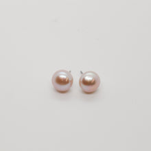 Load image into Gallery viewer, E Pink Button Pearl Stud Earrings E088
