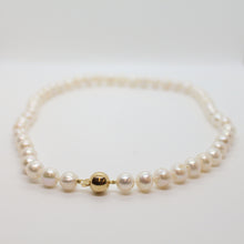 Load image into Gallery viewer, White Pearl Necklace with Gold Clasp
