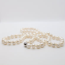 Load image into Gallery viewer, White Ringed Baroque Pearl Necklace
