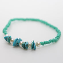 Load image into Gallery viewer, Sunshine Collection, Bracelet, Pearl with Turquoise Chips and Turquoise Coloured Howlite
