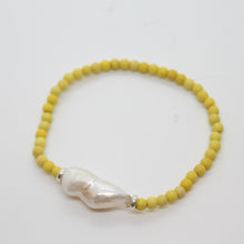 Load image into Gallery viewer, Sunshine Collection, Bracelet, Natural Freshwater White Pearls on Yellow Howlite
